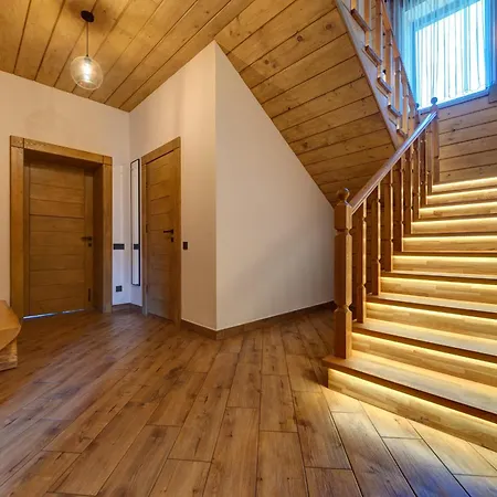 5 стефанія Chalet *