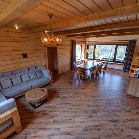 5 стефанія Chalet