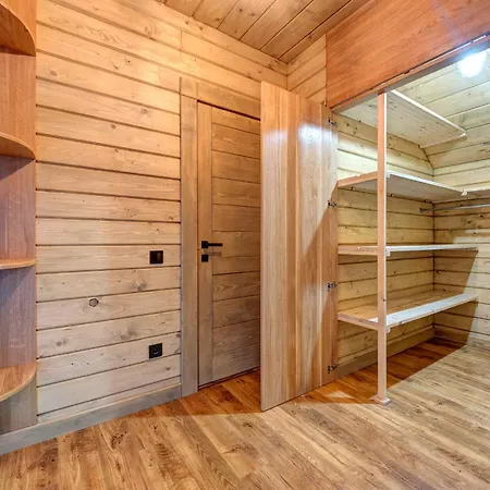 Chalet 5 стефанія *